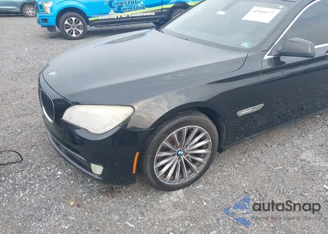 2012 BMW 740I z USA, uszkodzony, nr VIN WBAKA4C55CC613283